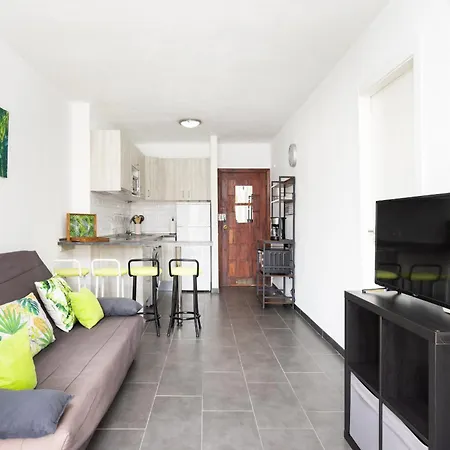 Stunning Sea View In Cristianos Apartment